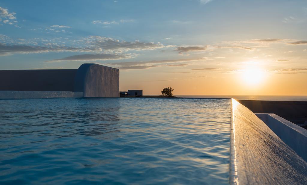 Azar Luxury Villas & Suites Imerovigli  Exteriör bild