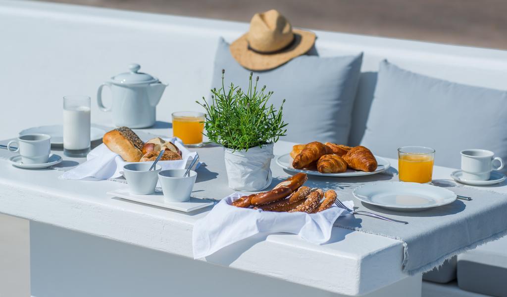Azar Luxury Villas & Suites Imerovigli  Exteriör bild